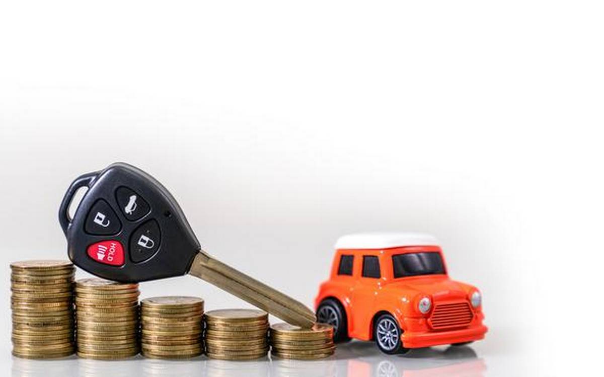 Buying a car at year-end sale? Here are the pros and cons